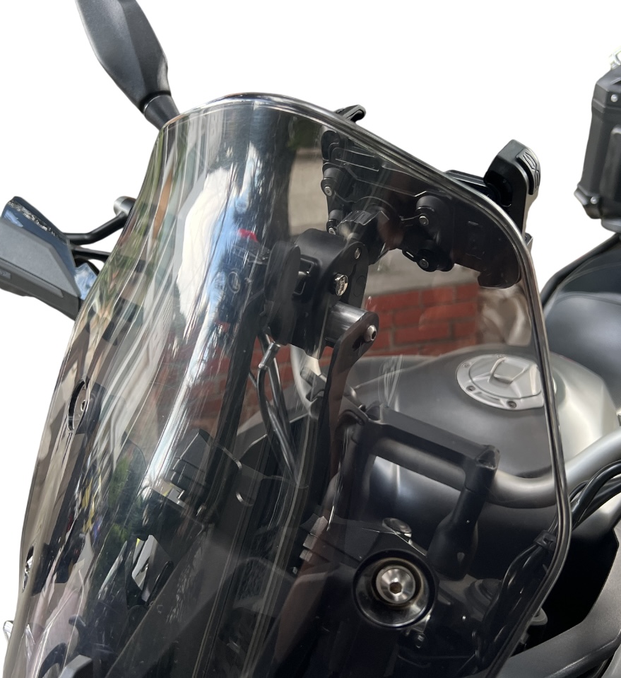 SOPORTE GPS VOGE 300DS