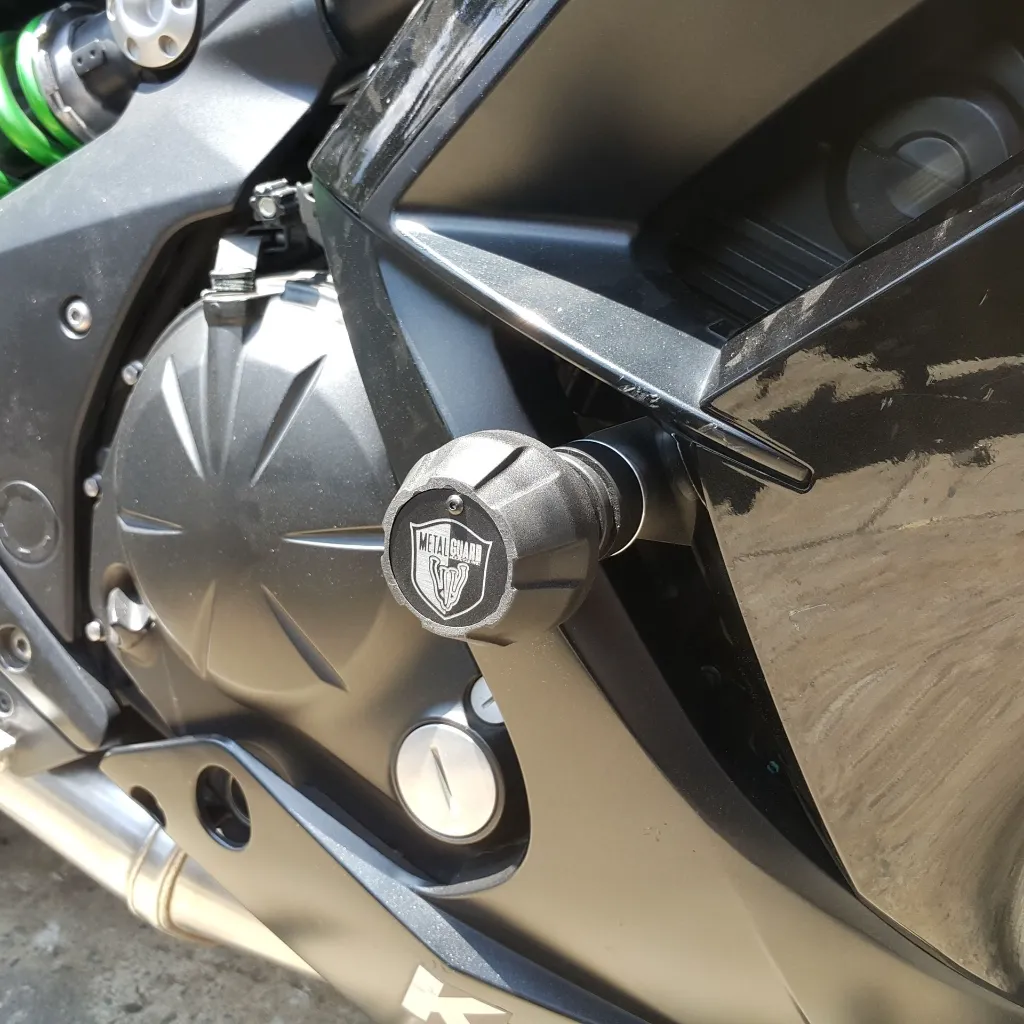 Sliders ER6f (3).webp