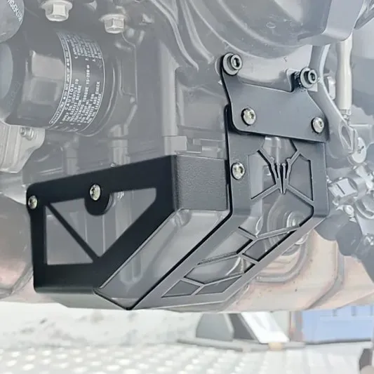 [PYA23027698] PROTECTOR DE CARTER YAMAHA MT09 2021 Y TRACER 9.webp