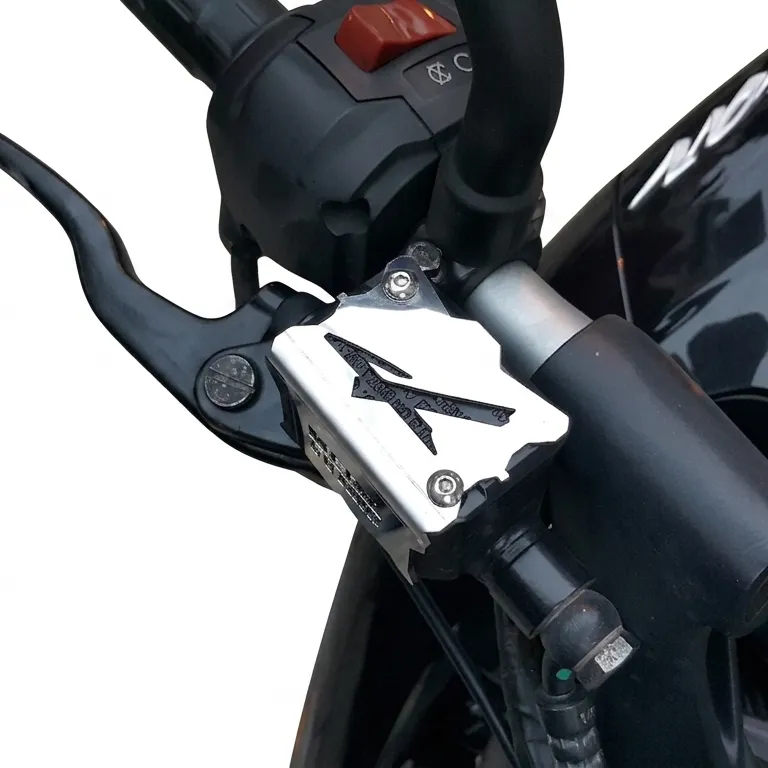 PROTECTOR DEPOSITO DELANTERO BAJAJ PULSAR 180-200NS-220