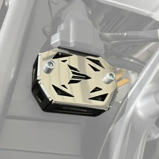 [PBM23017767] PROTECTOR REGULADOR YAMAHA MT09 2021 - 2024 (Plateado)