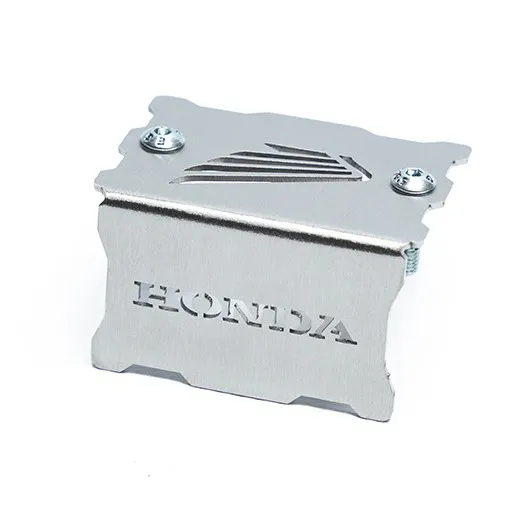 [PHO04011020] PROTECTOR DEPOSITO DELANTERO HONDA CB 190-CB160-CBR250-CB500-CB650-XRE300 (Plateado)