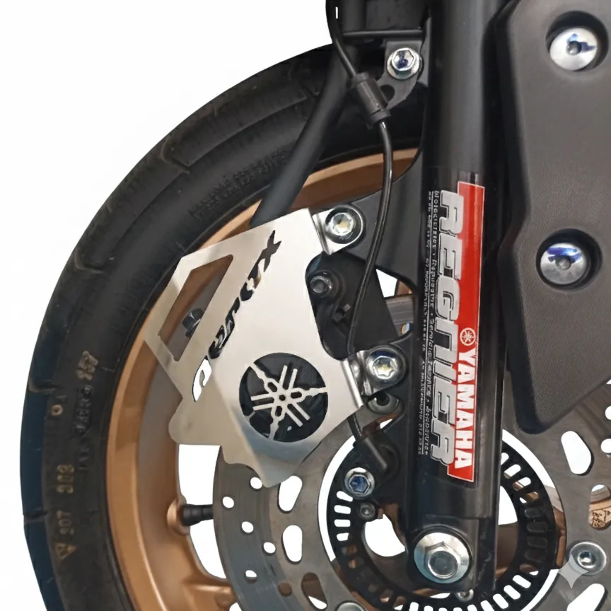 [PYA0526159] PROTECTOR CALIPER YAMAHA AEROX (Plateado)